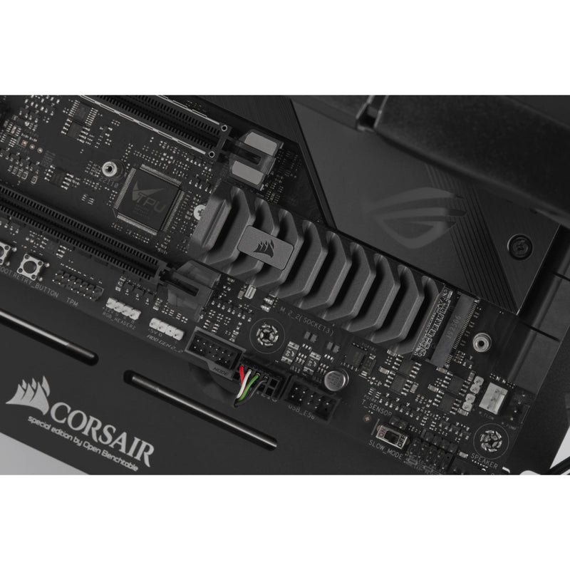 Corsair Drive SSD Force MP600 Pro Xt M.2 2TB PCIE GEN4X4 7100MBS 6800MBS 3DTLC Nand Dmemoria RAM NVMe 1400TBW