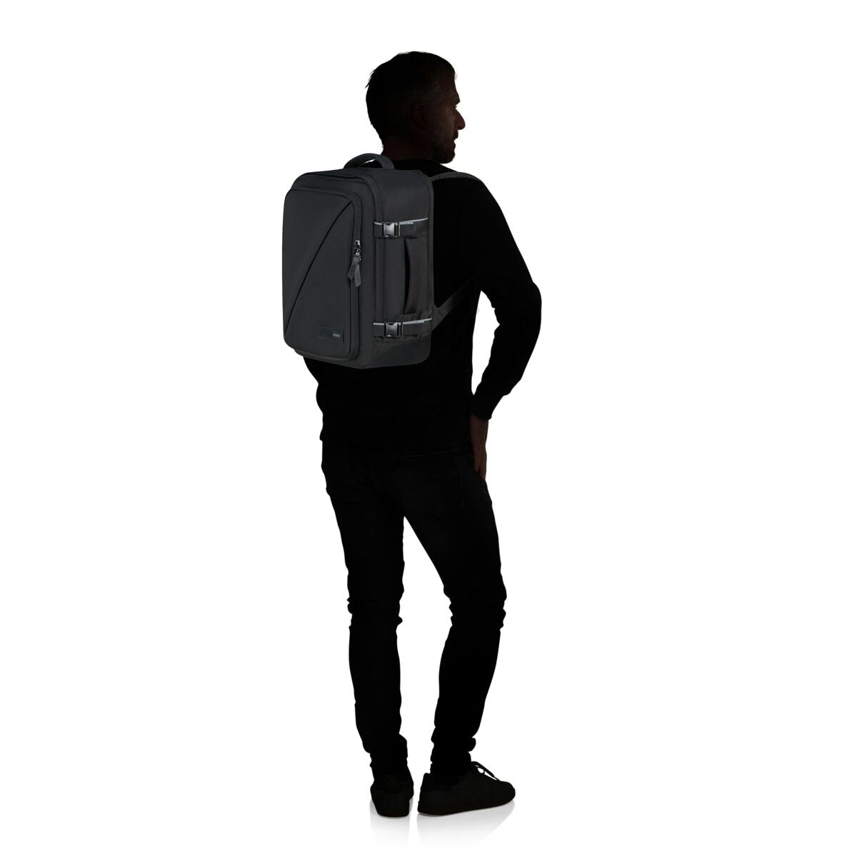 V2HBA2188552903FA9894D676F25159531CR7774108P8