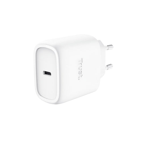 Trust Wall Charger GaN Maxo 45W 1x USB Type-c Includes USB Cable Type-c 45W — image 1