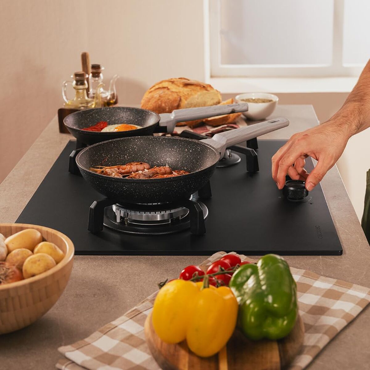 V2H0682036813A57E0C059B4CEFC34CC109R7816803P7